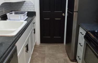 House near down town and fairgrounds - Foto 12