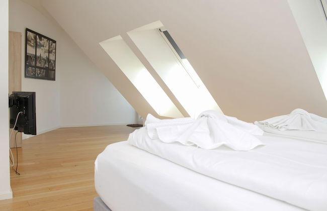 Christiano Apartments - Photo 22