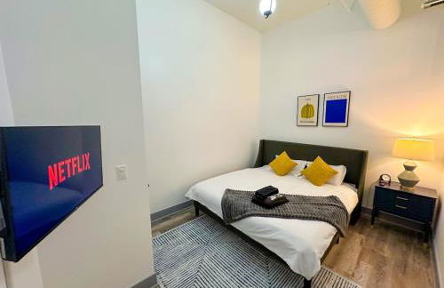 Luxury 6BR Suite with Pool Table Sleeps 12 Perfect for Group Stay Near McCormick Place, Grant Park and Soldier Field - Foto 29