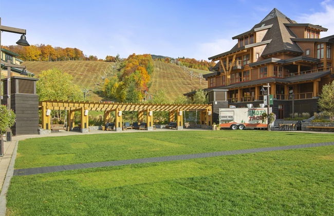 1228 Studio at The Lodge at Spruce Peak - Photo 25