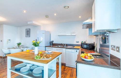 Stylish Leeds Flat Near LGI & University - Foto 17