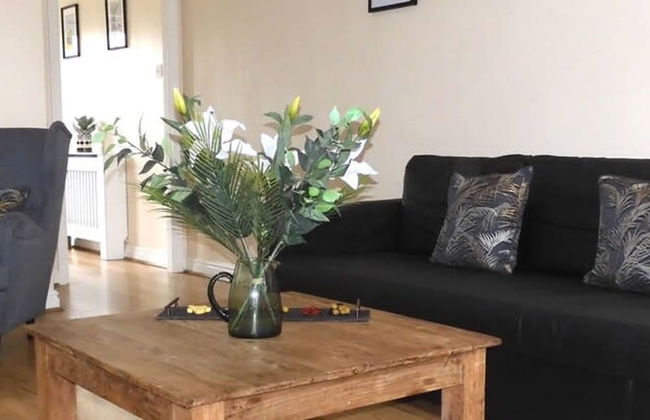 Lion House Chester - Very Near Zoo Ideal for Families - Photo 19