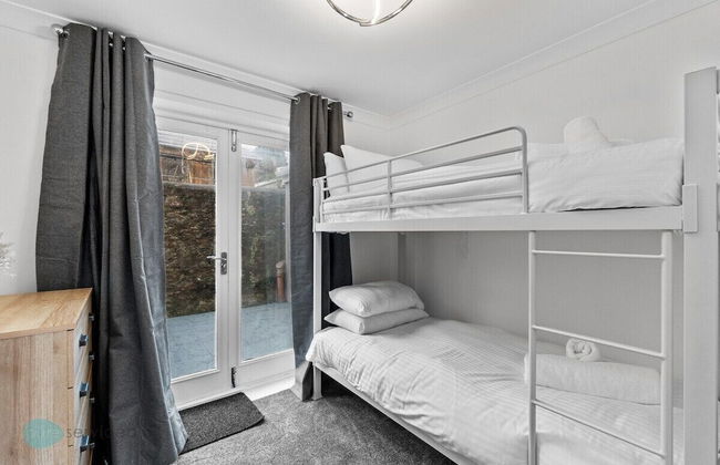 The Barracks by Pureserviced - Foto 2