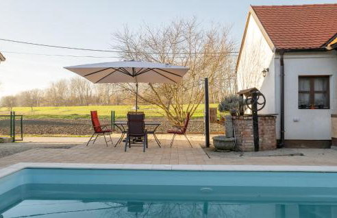 Awesome Home In Martinska Ves - Foto 7