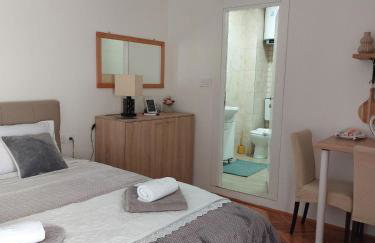 Gold Apartments - Photo 18