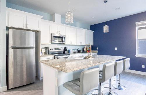 Luxury Tampa Home with Game Room and Theater - Foto 8