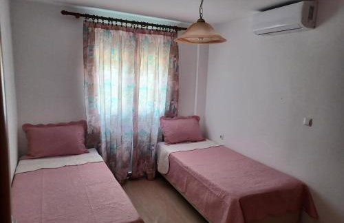 Comfort Apartments - Photo 33