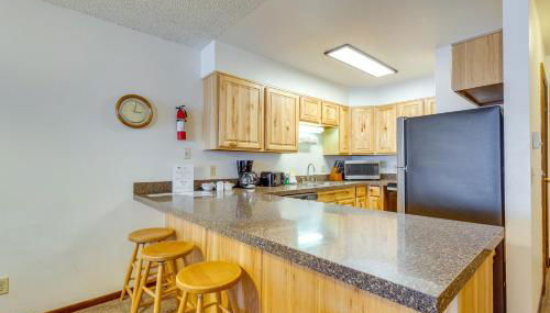 Heated Pool Access at Winter Park Base Camp! - Foto 2