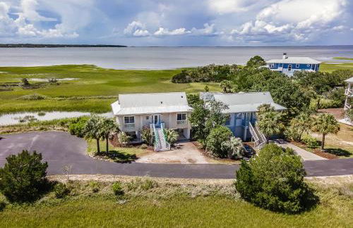 Seaside Bungalow With Million Dollar Views - Foto 40