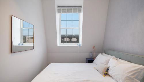 Mayfair Residences - Photo 5