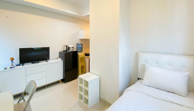 Cozy And Modern Look Studio Apartment Capitol Park Residence - Foto 4, Habitación