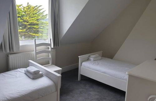 Seahorse House, Beautiful Large house next to the Beach & Park & near Zoo, Hythe - Foto 12