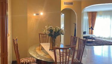 Lujoso Atico Dúplex En Puerto Marina - Photo 2