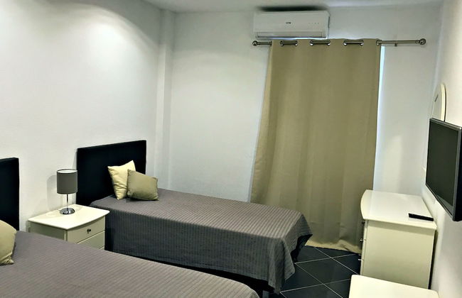 Borda d'Água, Praia da Oura - Foto 4