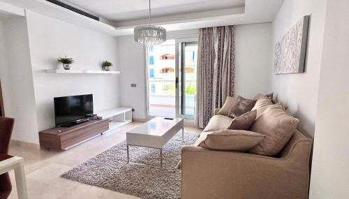 Lovely apartment perfect location - Photo 3