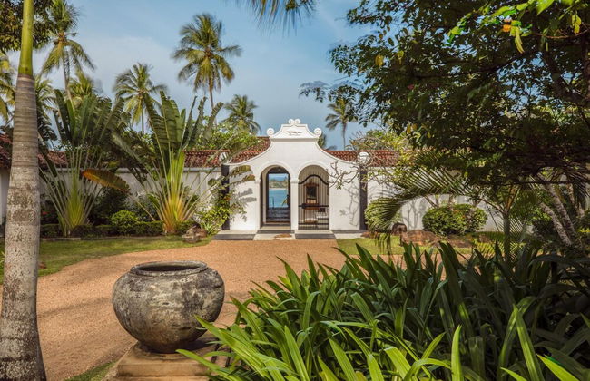 Spectacular Hilltop Beach Villa Located Next To A Surf Break - Photo 47