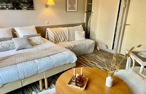 Paris Porte de Versailles Cosy Lodge 2 Appart hôtel parking wifi 4 pers - Foto 7