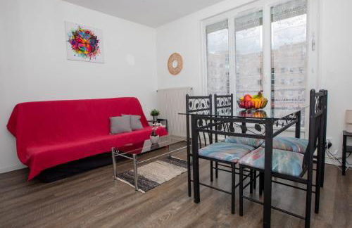 Cosy T2 avec Parking 3 min de la Gare - Foto 1