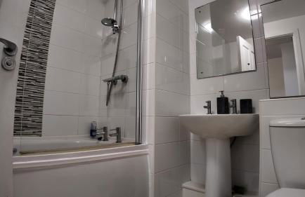 Stylish Stay in Vibrant Salford, Manchester! - Foto 34