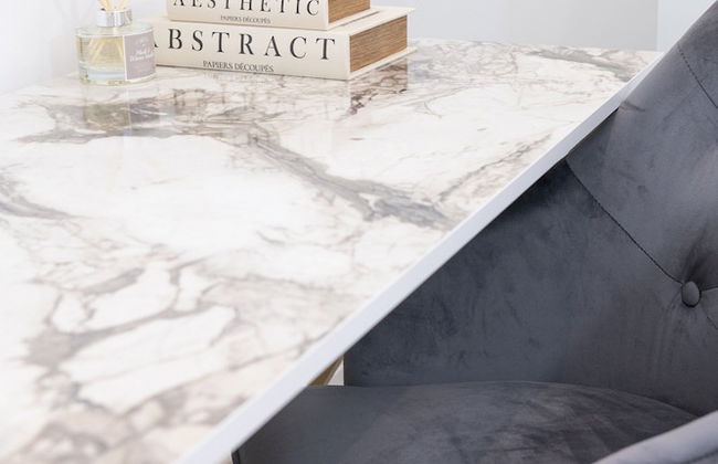 Woodside Park 3 Bedroom Apt with Parking - Foto 36