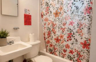 Central Miami 1BR 10 min to Cruise Port, Brickell & Wynwood Apt 201 - Photo 19