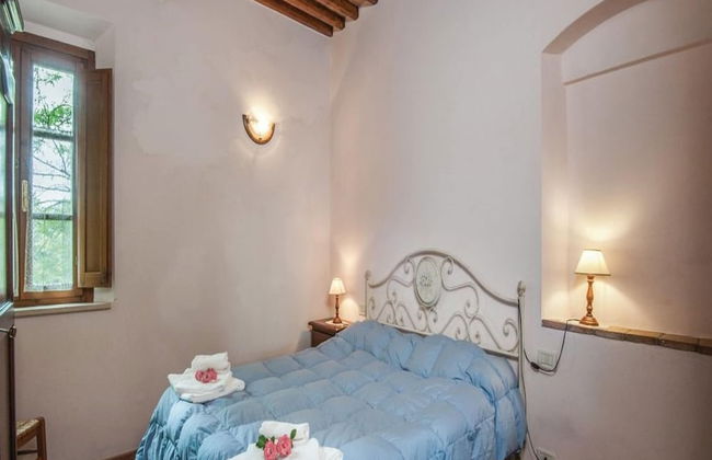 Lovely Farmhouse in Monticiano With Garden - Foto 3