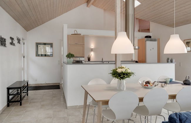 "Thorwith" - 150m from the sea - Foto 22