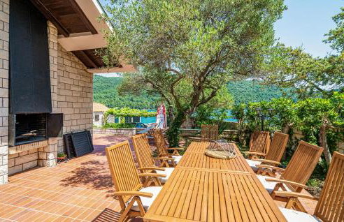 Lovely Home In Ston With Wifi - Photo 8