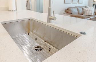 Boutique 1BR Condo - Walk to Memorial Stadium - Historic Hayward Place - Foto 7