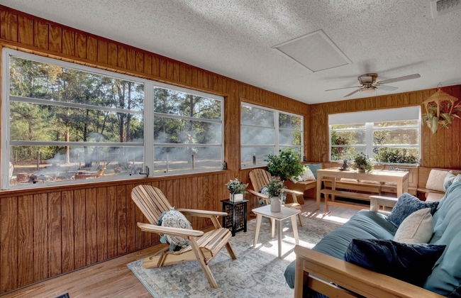 Uhost AI 4BR Retreat Hot Tub Firepit - Foto 15