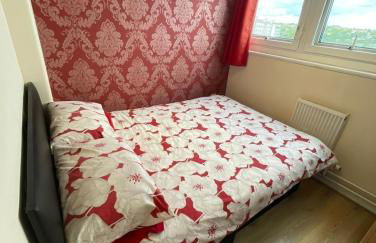 City Centre - Next to Hilton Hotel - Victoria Centre 2 Bedrooms Apartments - Close to Theatre Royal - in Victoria Centre Shopping Centre - 24 Hours Access - Parking Cars or Vans from Five Pounds a Day - Onsite Parking from Ten Pounds a Day - Foto 60