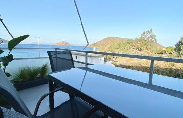 Seafront Apartment by C2C Architects - Foto 18