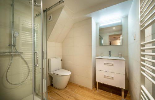 LE COLISÉE - Self Checkin Automatique - Netflix - 15 min de Giverny - Foto 8