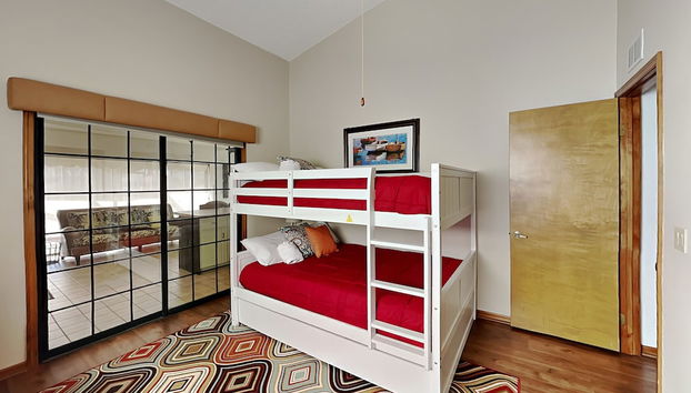 Tiki Getaway - Foto 4, Habitación