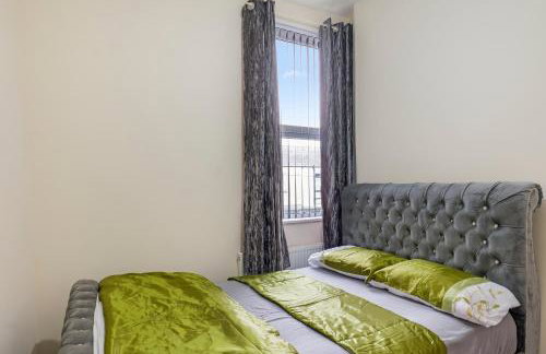 Relax in Comfort 3BR Home for 6 with Full Kitchen, Lounge, Large Bath - Foto 20