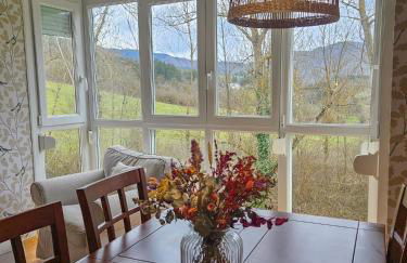 Ezcaray Pet Friendly, piscina y parking - Foto 1