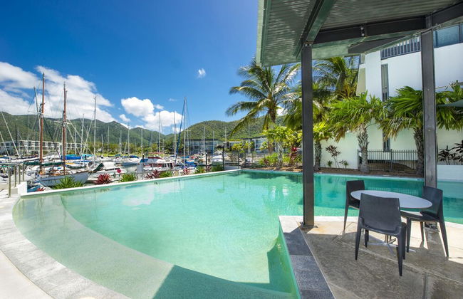 Blue On Blue Studio Room 1322 - Photo 9