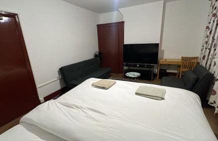 House - Sleeps 10 - Honor Oak Park Station 2 mins walk - Photo 5