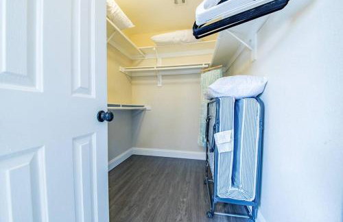 Gorgeous home away from home 3 bed 3 bath W/ pool - Foto 3