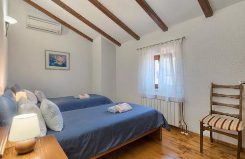 Holiday Home Bozac by Interhome - Photo 70