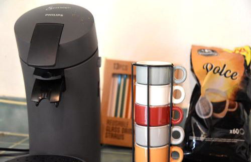 Lou Cigalou - Au Calme - Grand Jardin - Piscine Partagée - Parking - Campagne et Idéalement Situé Proche A7 et Montélimar - Foto 14