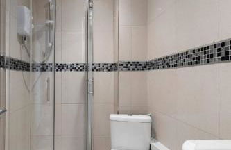 Perfect Flat Next To Highgate Station - Photo 5