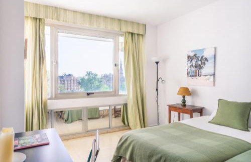 Vistas a Plaza de España y Parking Gratuito - Foto 30