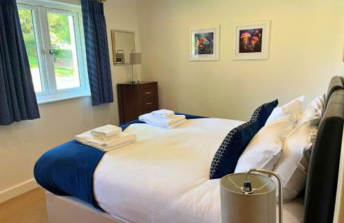 Trewhiddle Retreat V23 by Together Travel - Luxury 4-Bedroom Villa - Foto 16