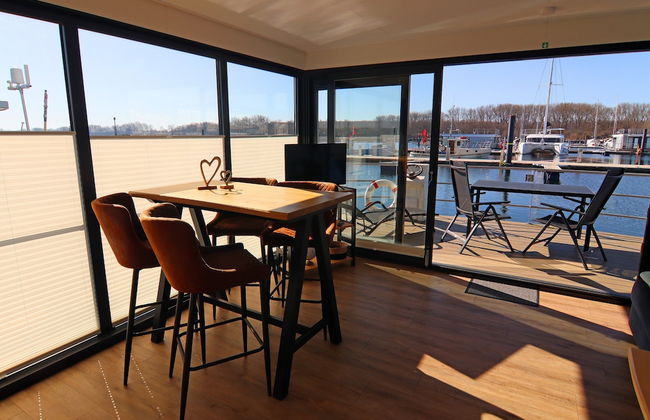 Hausboot in Boltenhagen - Photo 39