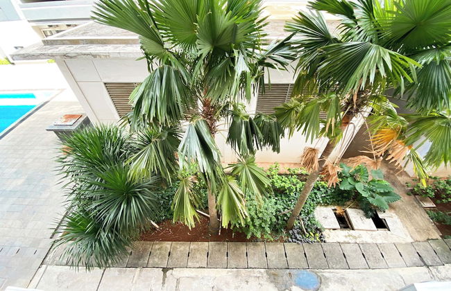 Cozy Stay Studio (No Kitchen) Elvis Tower Apartment - Photo 7