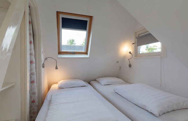 Holiday Home Near Beach of Sint Maartenszee - Foto 26