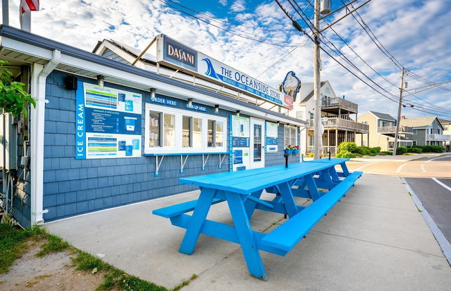 Just Beachy Charming Studio! - Photo 23