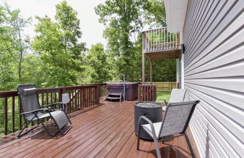 Lake House Retreat - Private Hot Tub - Foto 32