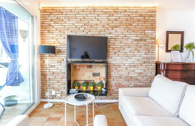 Newly Renovated Beachfront Apartment Ideally Located in Penelope - Foto 17